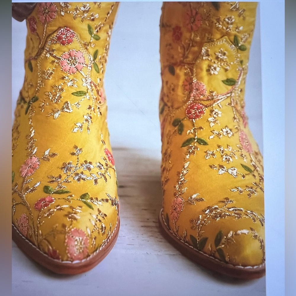 ISO in search of these beautiful boots please message if you have for sale.